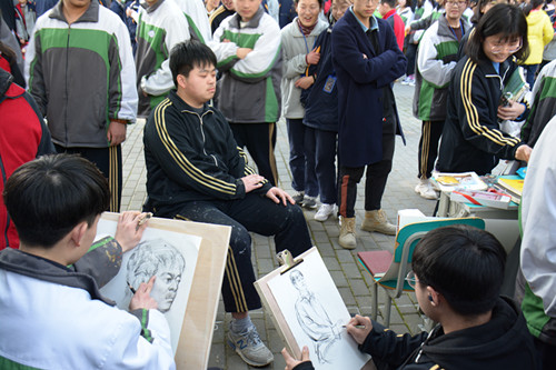 现场作画.jpg