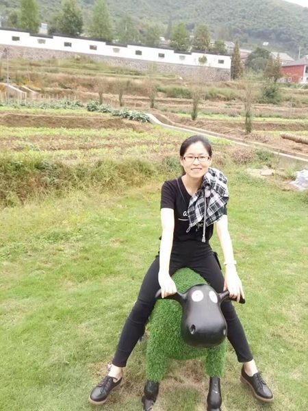 刘燕萍.jpg